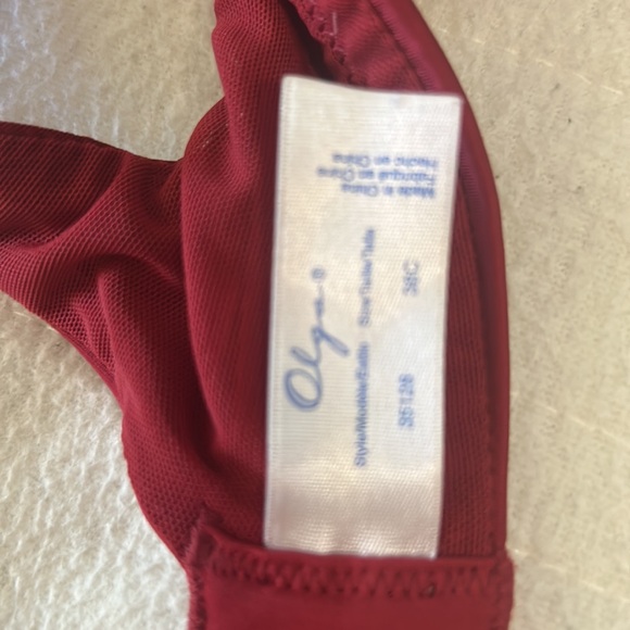 Olga Bra - Picture 5 of 7